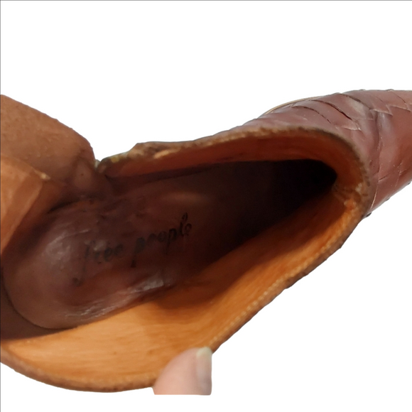 Free People Brown Leather Ankle Boots Size 9 - Picture 11 of 15